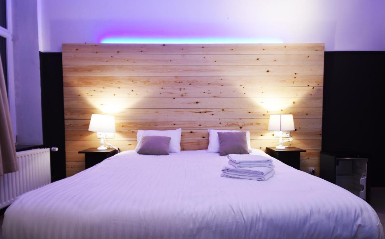 Hotel La Villa De Spa Bagian luar foto